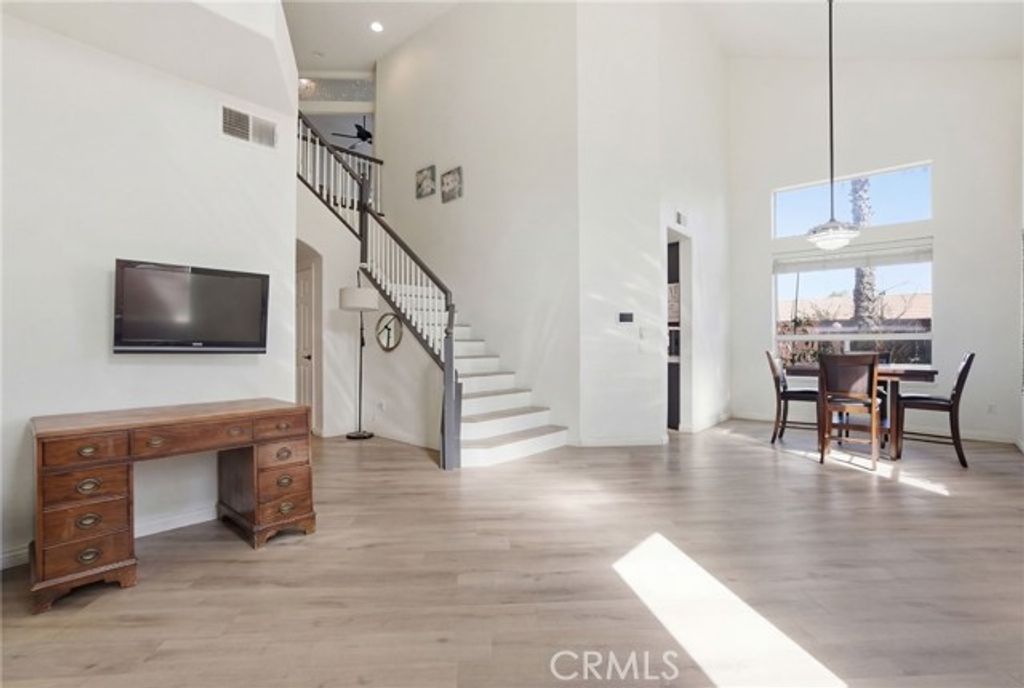 9200 Lantana Drive, Corona, CA 92883