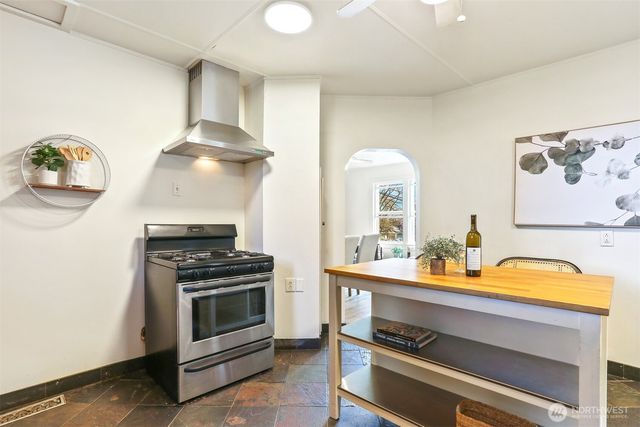 1257 S 116th Street, Burien, WA 98168