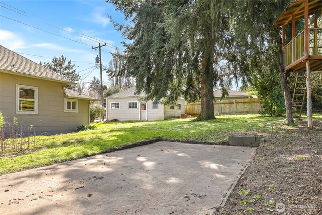 1257 S 116th Street, Burien, WA 98168