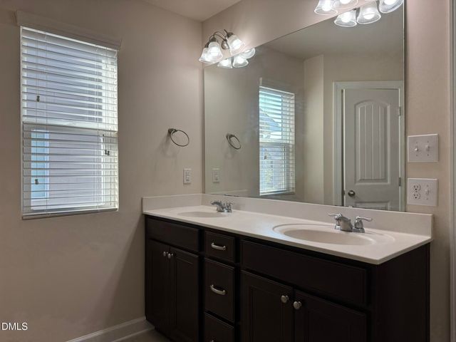 117 Spring Pine Lane, Holly Springs, NC 27540