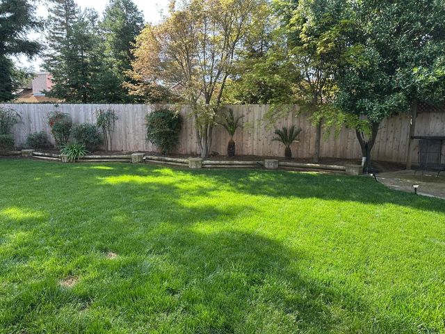 2526 Gibson Avenue, Clovis, CA 93611