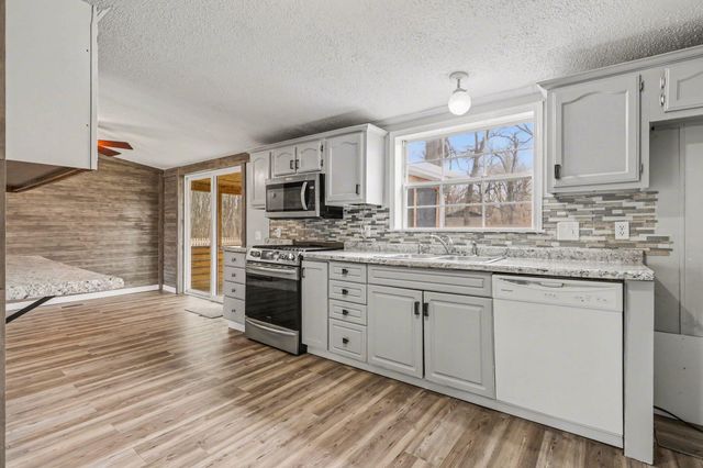 67429 N Shore Drive, Jefferson Twp, MI 49112