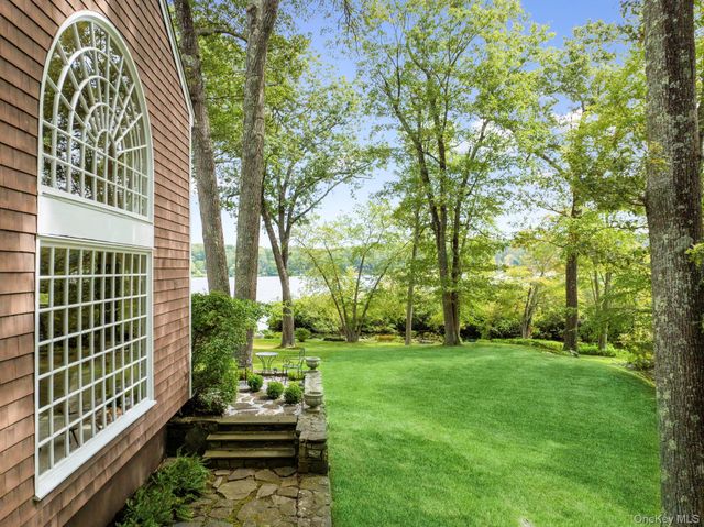 93 Cross Pond Road, Pound Ridge, NY 10576