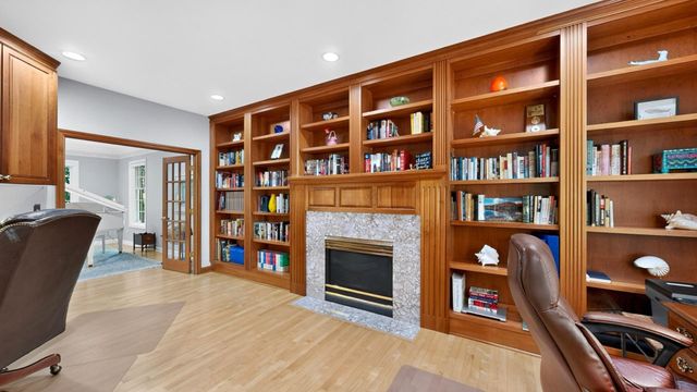 2374 Transit Court SW, Rochester, MN 55902
