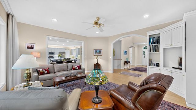 2374 Transit Court SW, Rochester, MN 55902