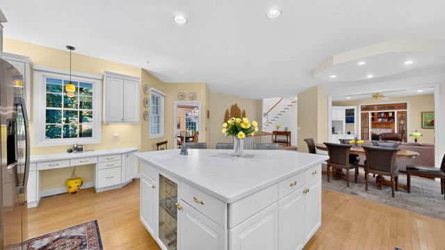 2374 Transit Court SW, Rochester, MN 55902