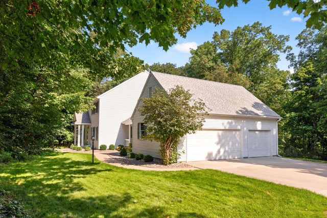 2374 Transit Court SW, Rochester, MN 55902