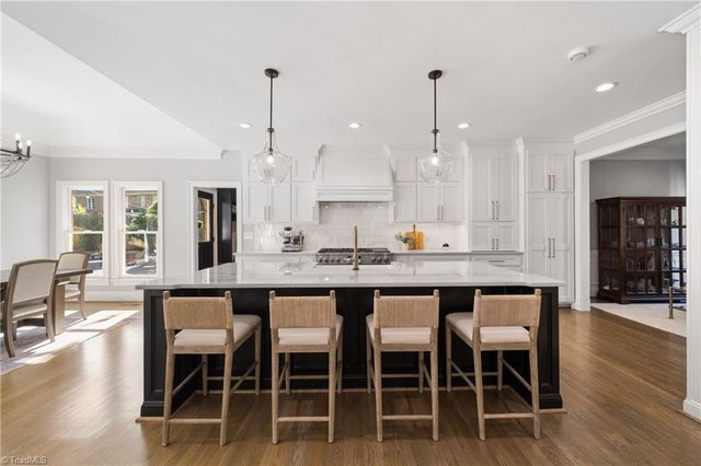 115 Northpond Lane, Winston-salem, NC 27106