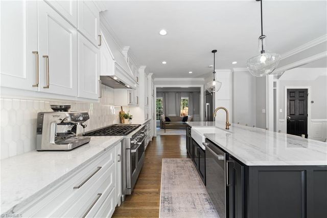 115 Northpond Lane, Winston-salem, NC 27106