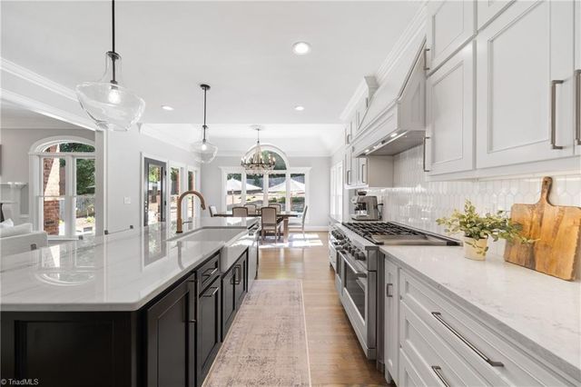 115 Northpond Lane, Winston-salem, NC 27106