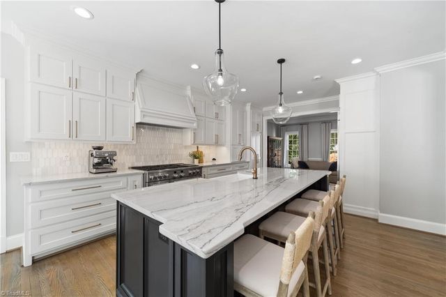 115 Northpond Lane, Winston-salem, NC 27106