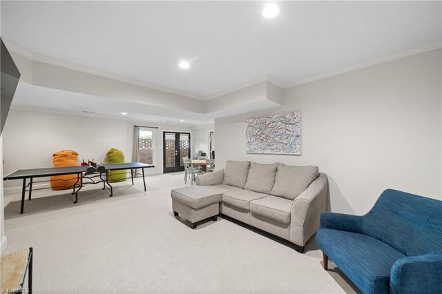 115 Northpond Lane, Winston-salem, NC 27106