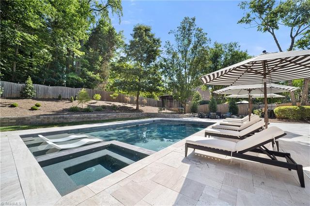 115 Northpond Lane, Winston-salem, NC 27106