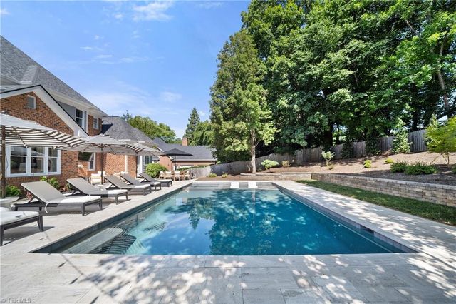 115 Northpond Lane, Winston-salem, NC 27106