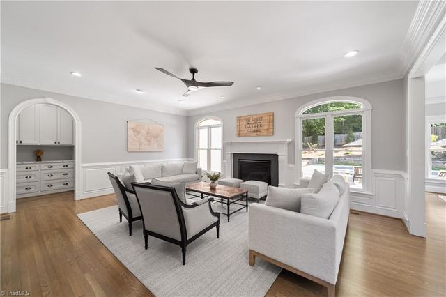 115 Northpond Lane, Winston-salem, NC 27106