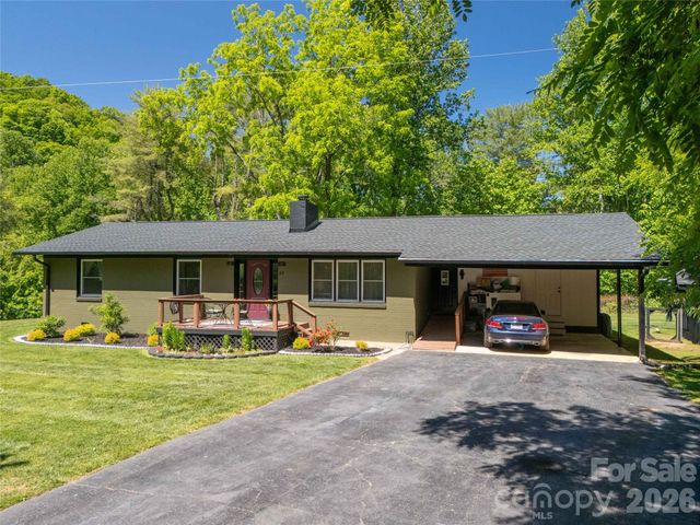65 Poppy Lane, Cullowhee, NC 28723