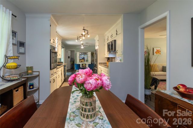 65 Poppy Lane, Cullowhee, NC 28723