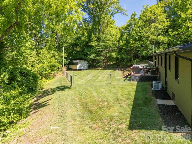 65 Poppy Lane, Cullowhee, NC 28723