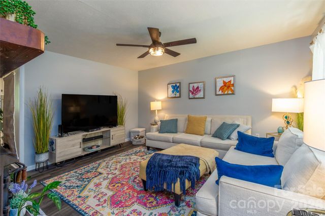 65 Poppy Lane, Cullowhee, NC 28723