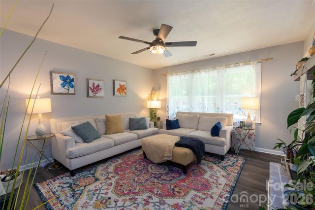 65 Poppy Lane, Cullowhee, NC 28723