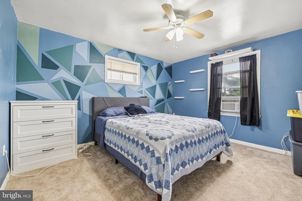 Image 19 of property listing at 1640 POLES RD, Baltimore, MD 21221