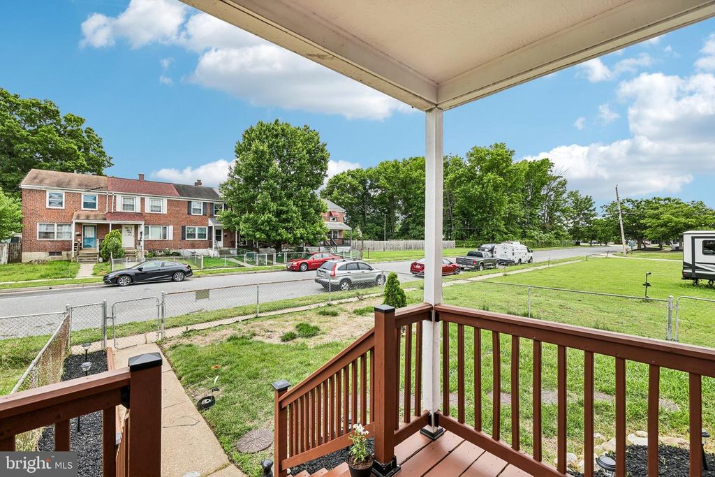 Image 6 of property listing at 1640 POLES RD, Baltimore, MD 21221