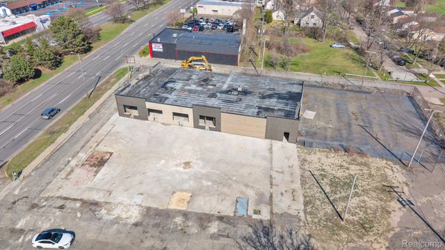 27005 Michigan Avenue, Inkster, MI 48141