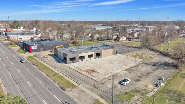 27005 Michigan Avenue, Inkster, MI 48141