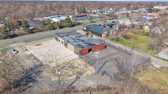 27005 Michigan Avenue, Inkster, MI 48141
