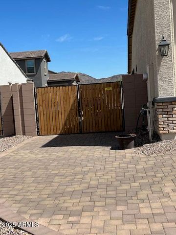 11117 S 52nd Lane, Laveen, AZ 85339