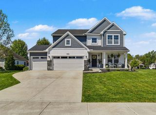 2580 Bell Circle, Stevensville, MI 49127