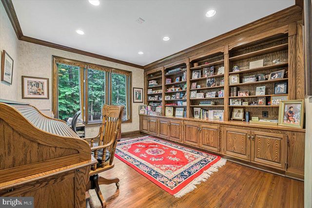 10616 WILLOWBROOK DR, Potomac, MD 20854