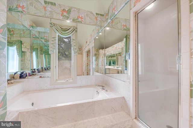 10616 WILLOWBROOK DR, Potomac, MD 20854