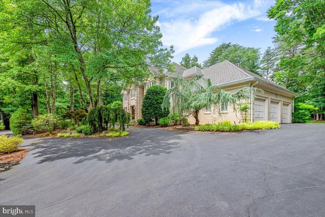 10616 WILLOWBROOK DR, Potomac, MD 20854