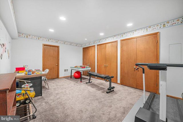 10616 WILLOWBROOK DR, Potomac, MD 20854