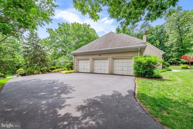 10616 WILLOWBROOK DR, Potomac, MD 20854