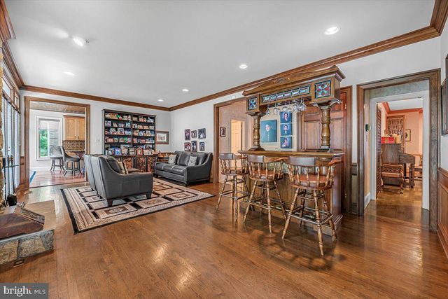 10616 WILLOWBROOK DR, Potomac, MD 20854