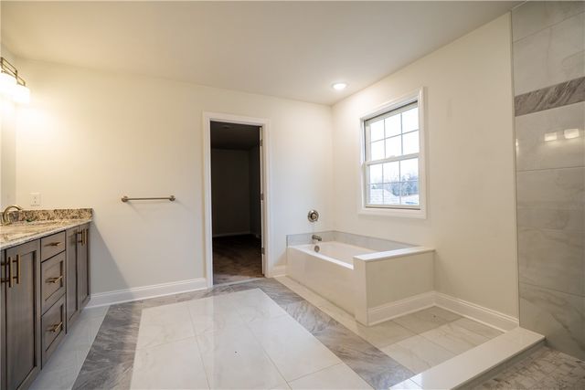 103 Harrowgate Lane, Peters Twp, PA 15317