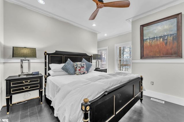 890 Franklin Road, Laurens, SC 29360