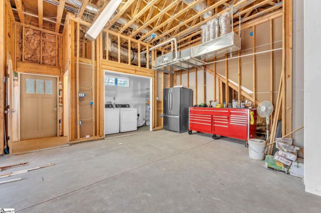 890 Franklin Road, Laurens, SC 29360