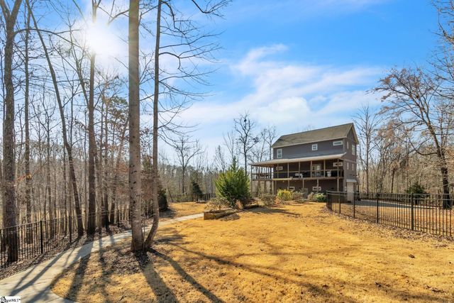 890 Franklin Road, Laurens, SC 29360