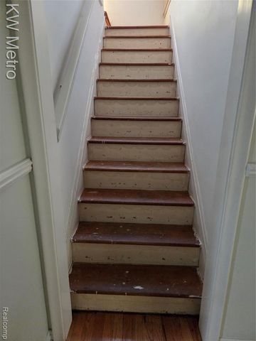 1526 Sycamore Avenue, Royal Oak, MI 48073