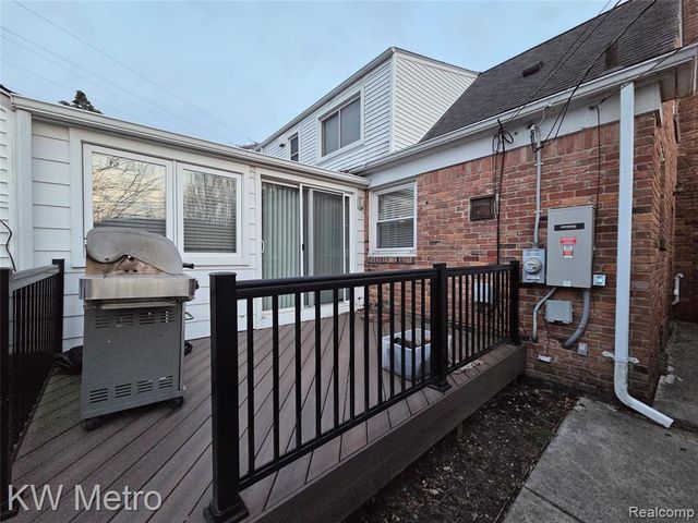 1526 Sycamore Avenue, Royal Oak, MI 48073