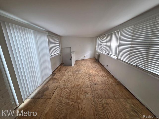 1526 Sycamore Avenue, Royal Oak, MI 48073