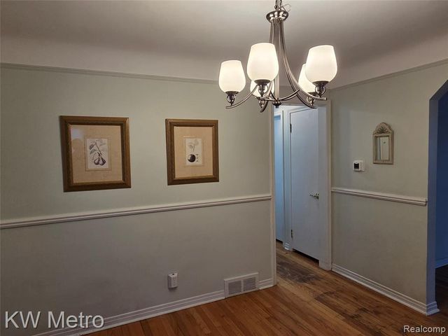 1526 Sycamore Avenue, Royal Oak, MI 48073