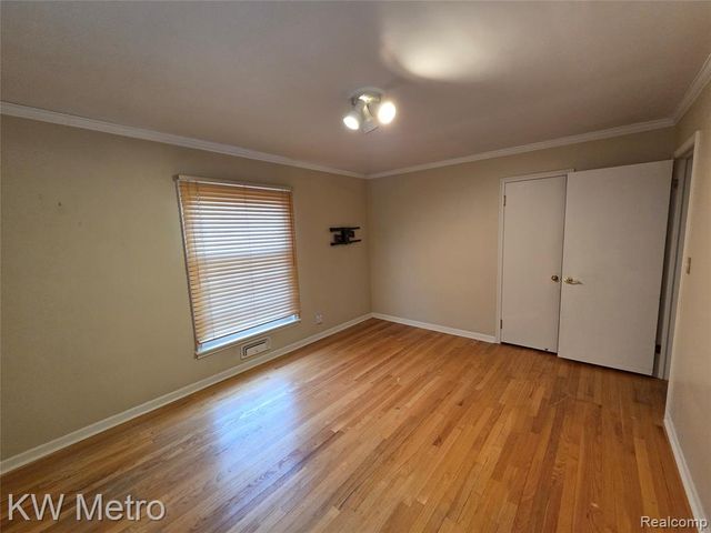 1526 Sycamore Avenue, Royal Oak, MI 48073