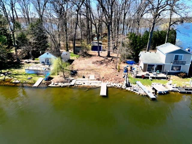 8531 Gale Road, White Lake, MI 48386