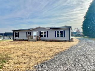 7500 Millersville Road, Taylorsville, NC 28681