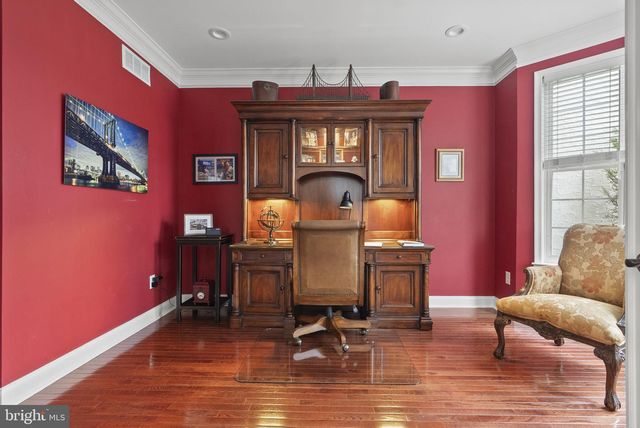 1 BERGAN CT, Marlton, NJ 08053