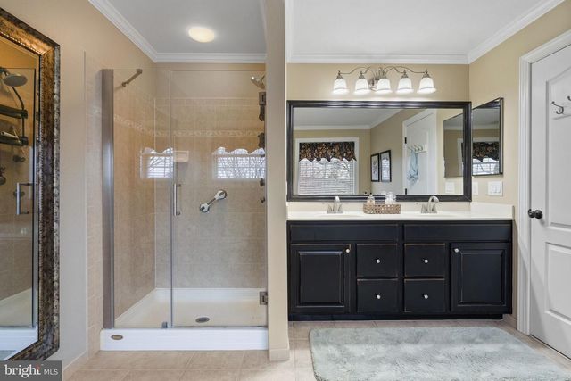 1 BERGAN CT, Marlton, NJ 08053